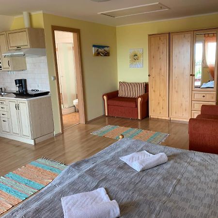 Holidaysport Haus Balatongyorok Luaran gambar