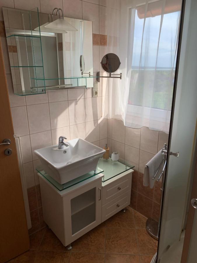 Holidaysport Haus Balatongyorok Luaran gambar